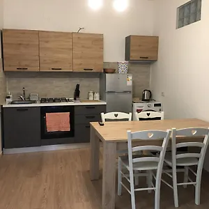 La Casa Nell'antico Cortile Appartamento